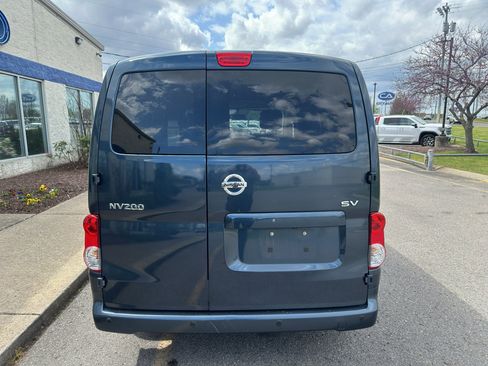 Used 2019 Nissan NV200 SV w/ Navigation Package image 5