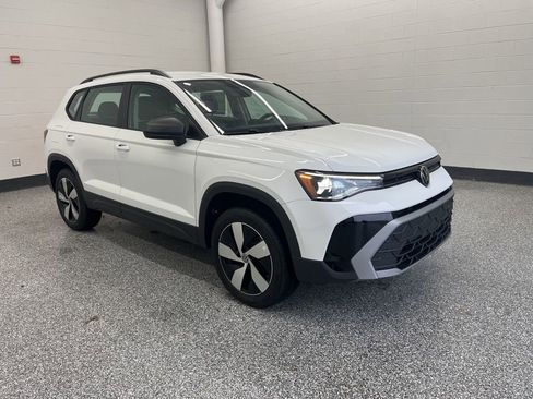 New 2026 Volkswagen Taos S AWD/4WD image 8