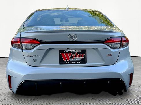 Used 2024 Toyota Corolla SE FWD image 5