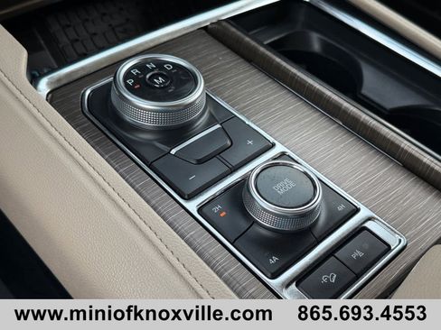 Used 2024 Ford Expedition Max Limited AWD/4WD image 31