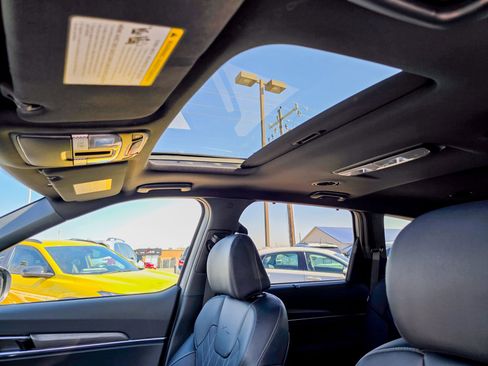 Used 2025 Kia Telluride EX X-Line image 12