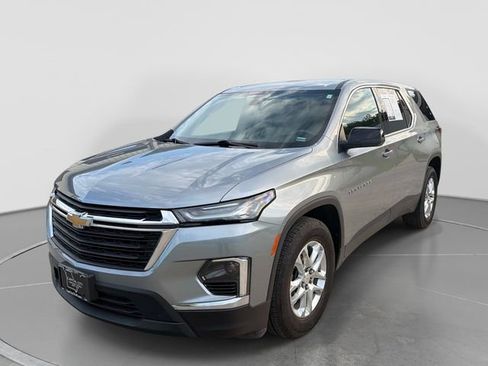 Used 2023 Chevrolet Traverse LS w/ LPO, Floor Liner Package AWD/4WD image 8