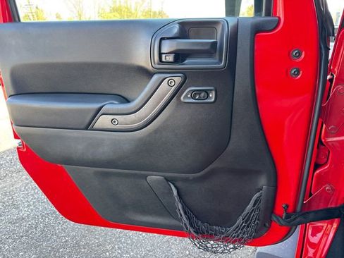 Used 2017 Jeep Wrangler Sport AWD/4WD image 20