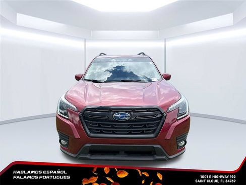 Used 2023 Subaru Forester Premium AWD/4WD image 8