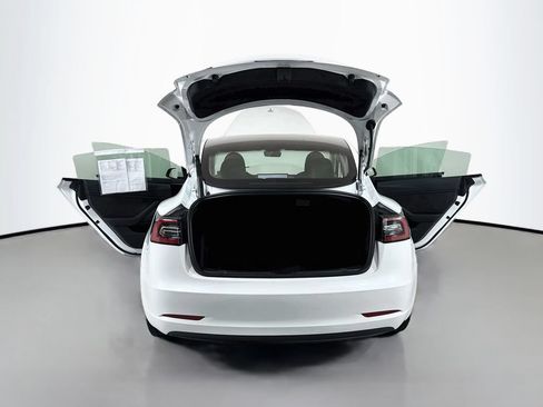 Used 2023 Tesla Model 3 Standard Range RWD image 33