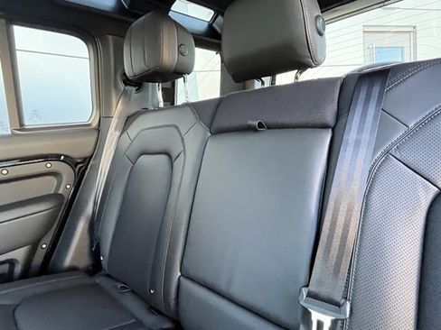 New 2025 Land Rover Defender 110 V8 image 48