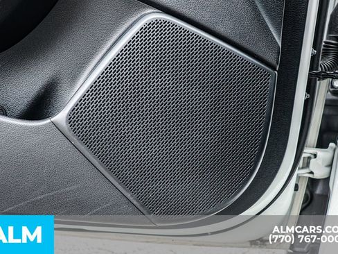 Used 2025 Kia Soul LX w/ LX Technology Package image 48