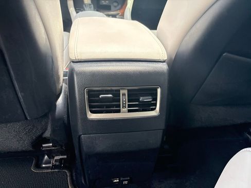 Used 2025 Lexus GX 550 w/ Accessory Package (Z1) AWD/4WD image 38