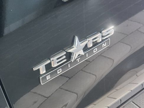 Used 2020 Chevrolet Silverado 1500 LT w/ Texas Edition RWD image 10