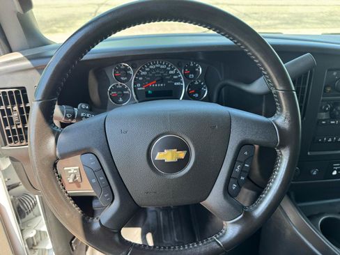 Used 2021 Chevrolet Express 2500 w/ Driver Convenience Package RWD image 20