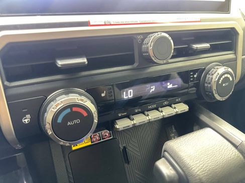 Used 2026 Toyota Tacoma TRD Off-Road w/ TRD Off Road Upgrade Package AWD/4WD image 69