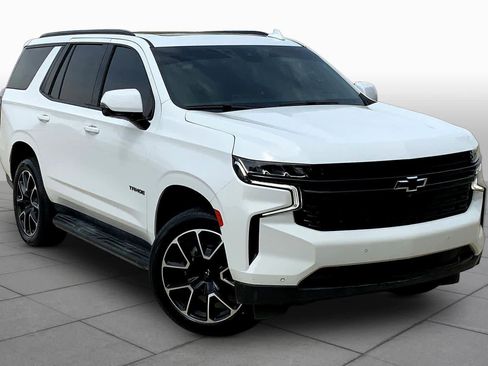 Used 2024 Chevrolet Tahoe RST w/ Luxury Package image 3