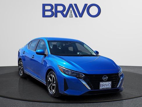 Used 2024 Nissan Sentra SV image 2