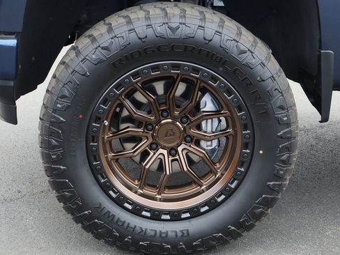 Used 2021 Chevrolet Silverado 1500 Custom image 30