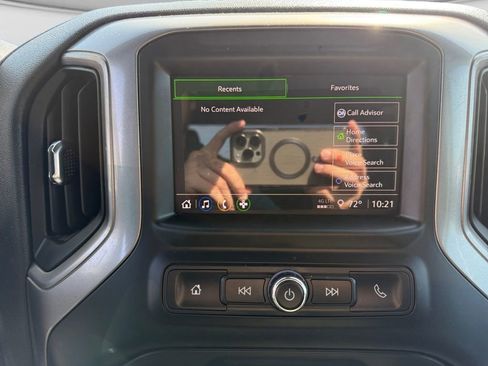 Used 2025 Chevrolet Silverado 1500 Custom Trail Boss w/ LPO, Dark Essentials Package AWD/4WD image 17
