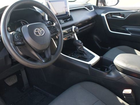 Used 2024 Toyota RAV4 XLE image 5