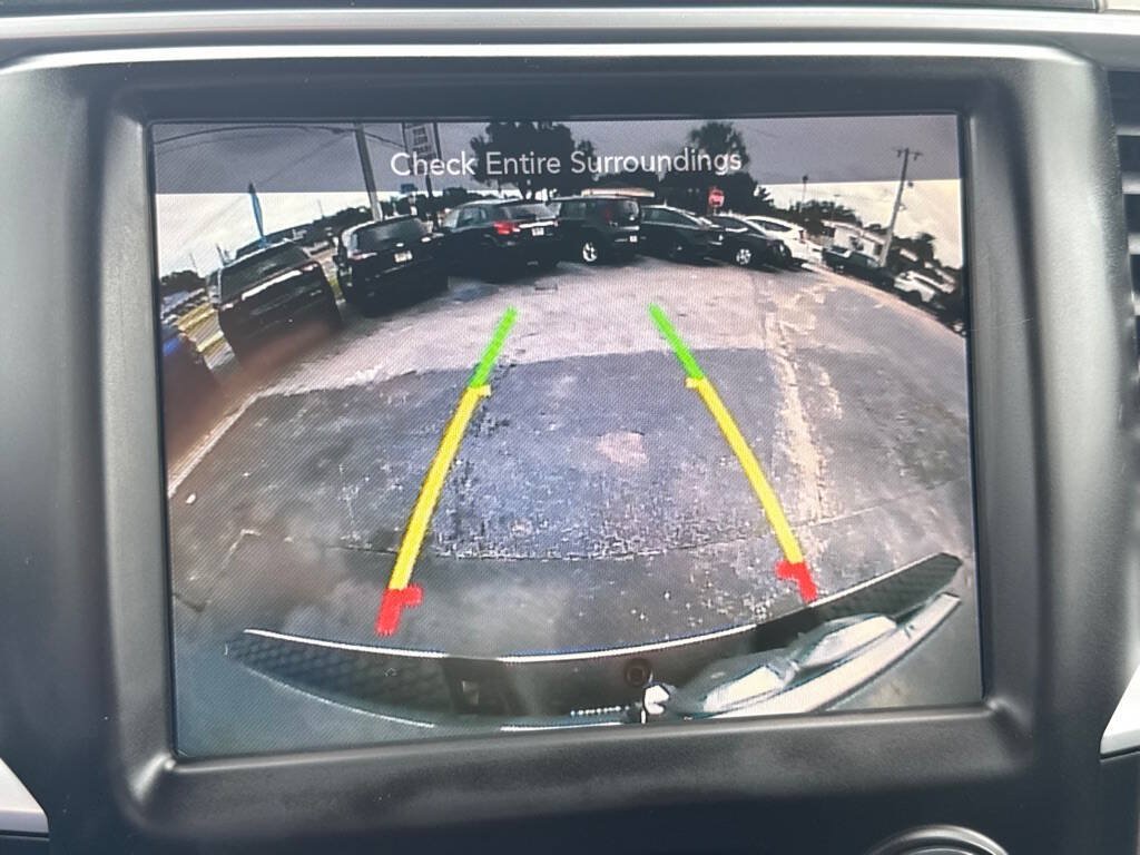 Used 2017 RAM 1500 Big Horn AWD/4WD image 16