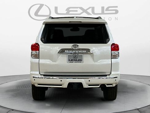 Used 2012 Toyota 4Runner SR5 w/ Premium Pkg AWD/4WD image 7