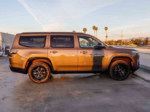 New 2026 Jeep Grand Wagoneer Limited image 13