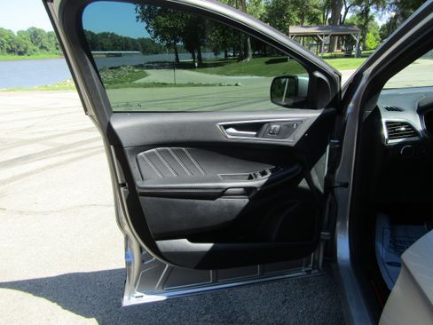 Certified 2022 Ford Edge ST w/ Equipment Group 401A image 13