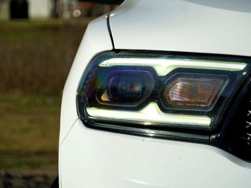 Used 2022 Dodge Durango SXT w/ Blacktop Package image 3