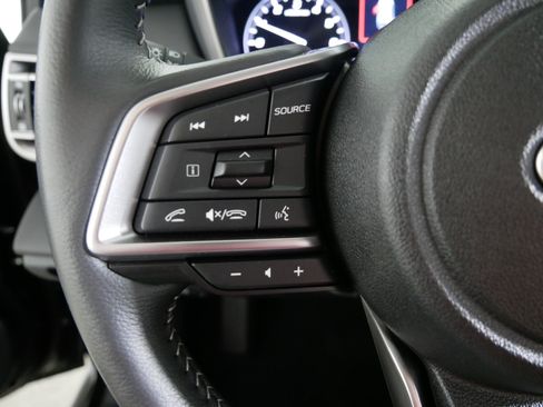 Used 2025 Subaru Outback Limited AWD/4WD image 28