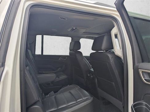Used 2020 GMC Yukon XL Denali w/ Denali Ultimate Package AWD/4WD image 14