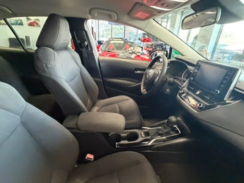 Used 2021 Toyota Corolla LE FWD image 33