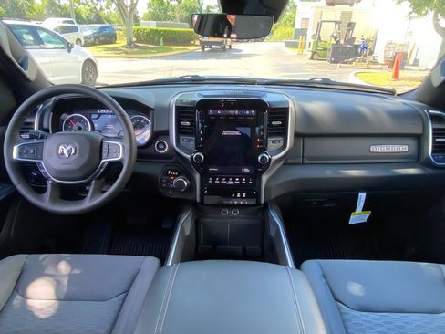 New 2026 RAM 1500 Big Horn AWD/4WD image 15