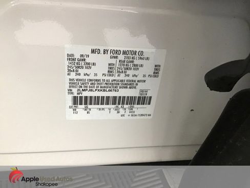 Used 2019 Lincoln Nautilus Reserve image 28