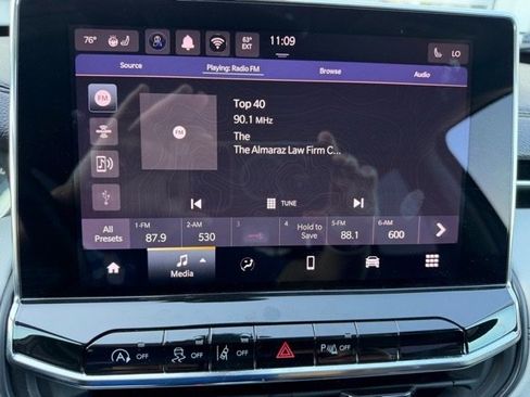 Used 2022 Jeep Compass Limited image 12