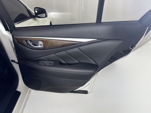 Used 2019 INFINITI Q50 Luxe w/ Cargo Package (L96) image 28