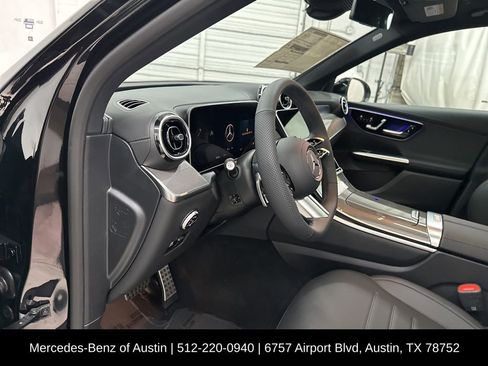 Used 2026 Mercedes-Benz GLC 300 4MATIC image 10