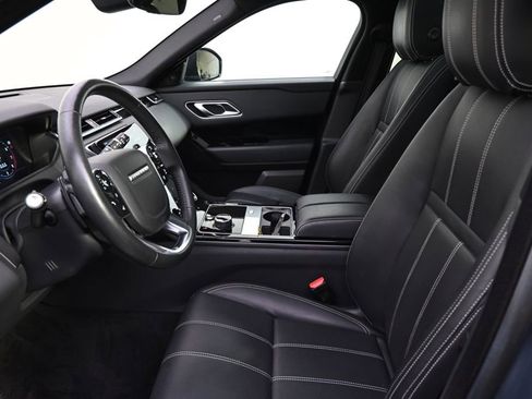 Used 2019 Land Rover Range Rover Velar S AWD/4WD image 9