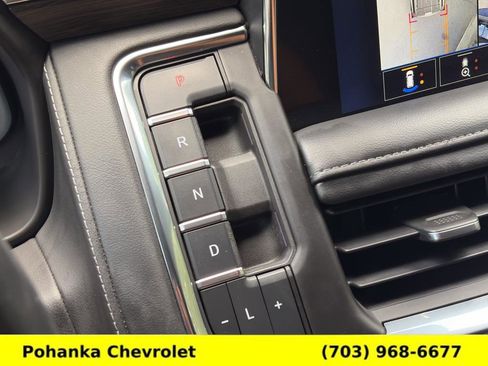 Used 2023 Chevrolet Tahoe LT w/ Luxury Package AWD/4WD image 15