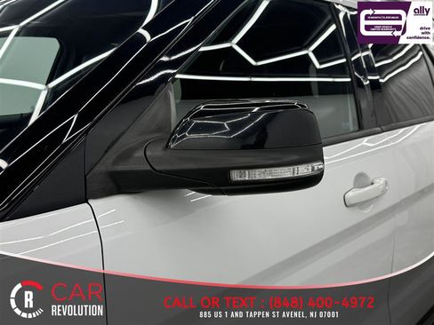 Used 2016 Ford Explorer XLT w/ Equipment Group 202A image 65