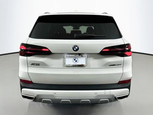 Used 2024 BMW X5 sDrive40i w/ Premium Package RWD image 6