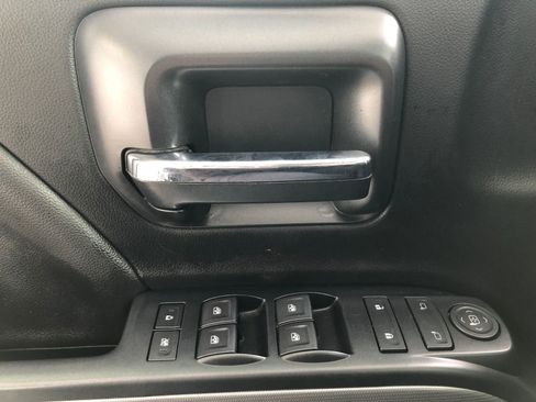 Used 2018 Chevrolet Silverado 1500 LT w/ All Star Edition AWD/4WD image 37