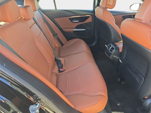 Used 2022 Mercedes-Benz C 300 Sedan image 13