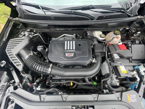 Used 2024 Cadillac XT5 Premium Luxury AWD/4WD image 33