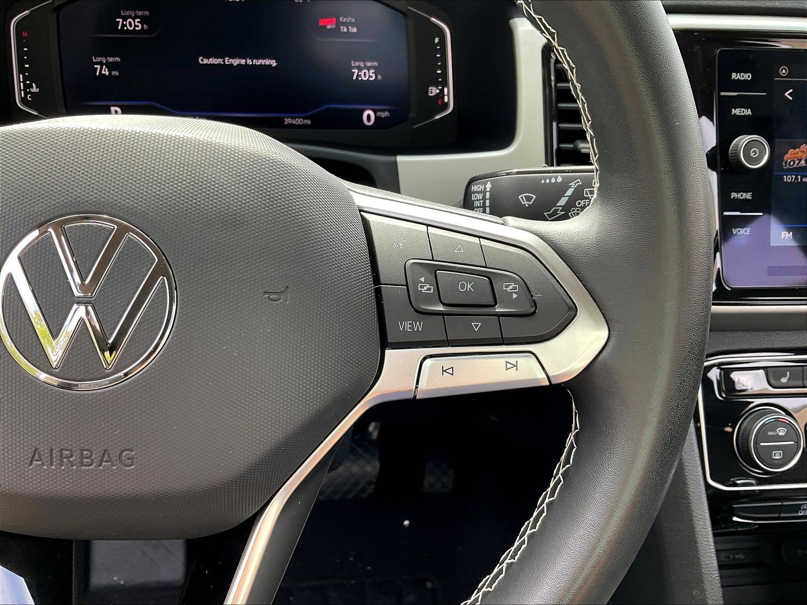 Used 2023 Volkswagen Atlas SE w/ Panoramic Sunroof Package FWD image 12