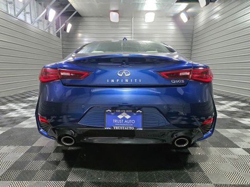 Used 2018 INFINITI Q60 Red Sport 400 w/ Pro Active Package image 6