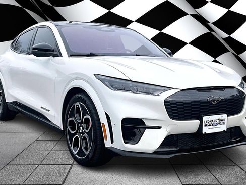 Used 2022 Ford Mustang Mach-E GT image 11