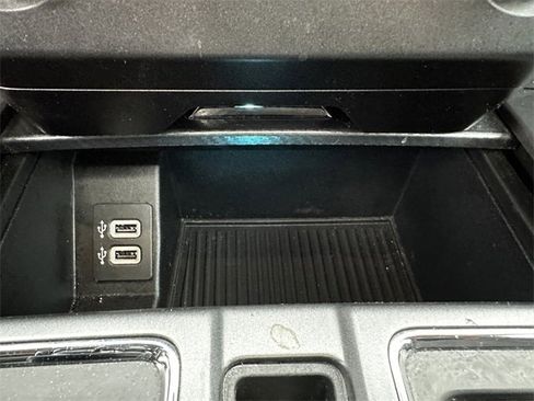 Certified 2019 Ford F150 XLT w/ Equipment Group 302A Luxury image 25