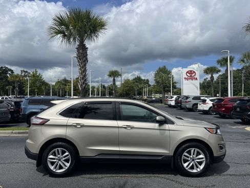 Used 2018 Ford Edge SEL AWD/4WD image 11