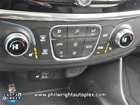 Used 2021 Chevrolet Traverse RS w/ LPO, 'HIT The Road' Package image 27