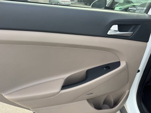 Used 2021 Hyundai Tucson Sport image 17