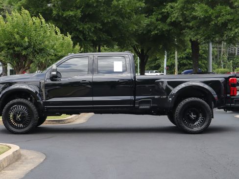Used 2025 Ford F450 Platinum w/ Platinum Plus Package AWD/4WD image 5