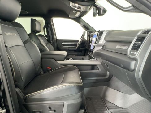 Used 2024 RAM 2500 Laramie w/ Sport Appearance Package image 30