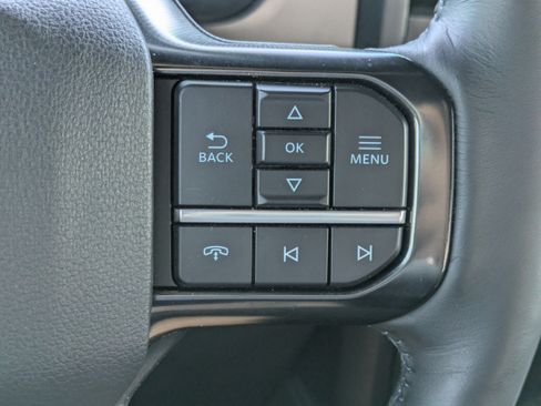 Used 2025 Ford F250 Platinum AWD/4WD image 22